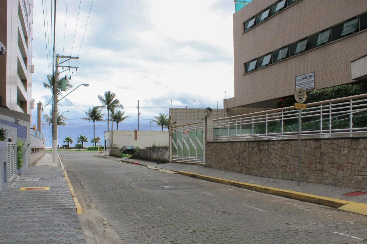 A011 - Apto Com Churrasqueira E 2 Vagas De Garagem Praia Grande  Exterior foto